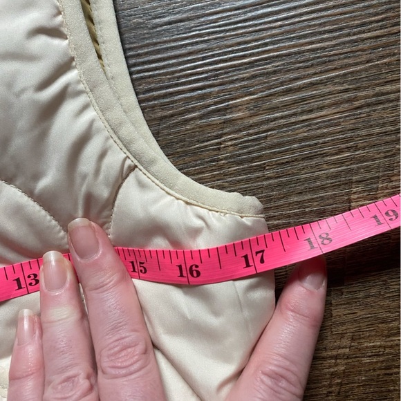 J. CREW Quilted warm signature puffer Excursion Vest cream EUC women’s sz xxs - Picture 14 of 15